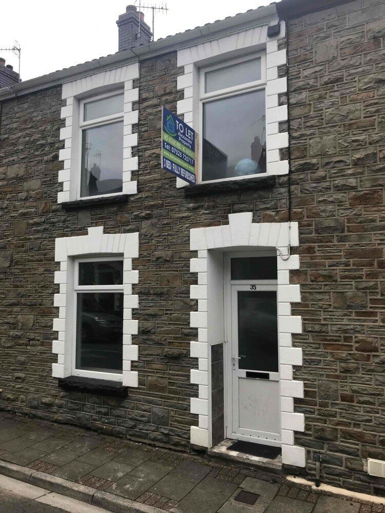 Exterior of 35 Glanlay Street, Mountain Ash